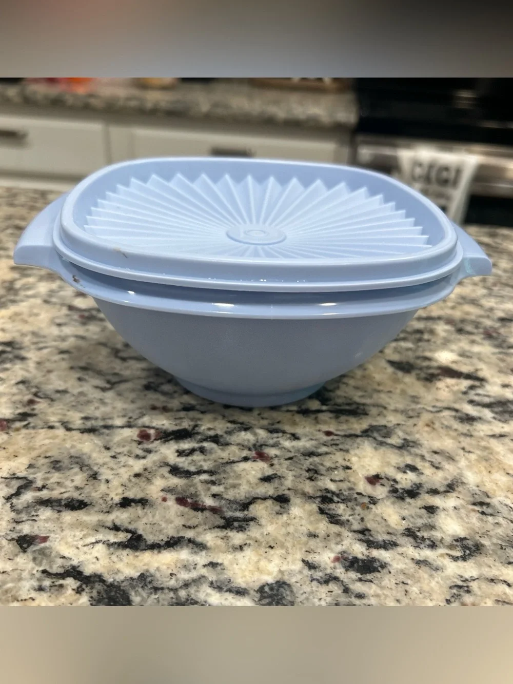 Tupperware Servalier 3 1/2 Cup  Square Bowl With Lid Light Pastel Blue